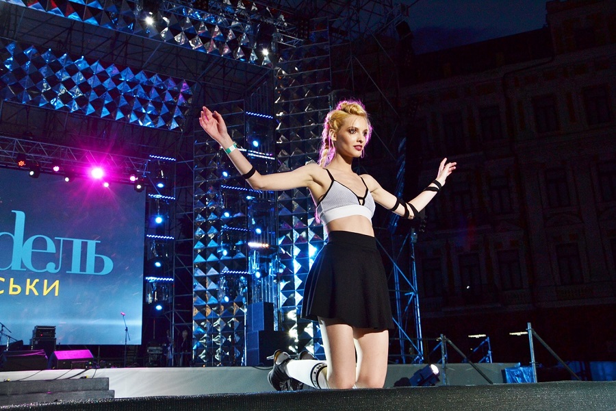 Проект &quot;Топ-модель&quot; по-украински покинула модель &quot;ню&quot; из Полтавы